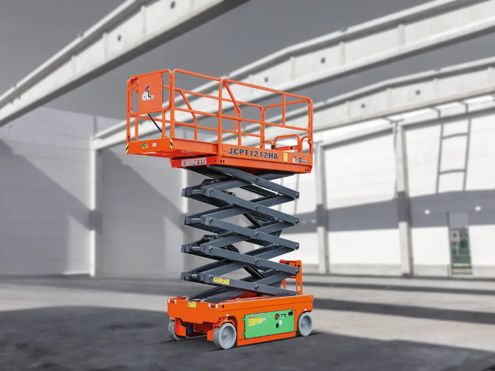 Plataforma Tesoura a Bateria 12m - Dingli JCPT1212HA – utilizada nas instalações do teto em uma obra com pé-direito alto.